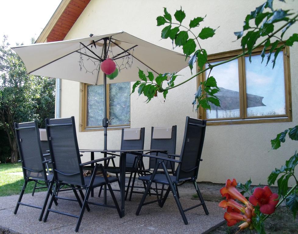 Ferienwohnung Viola Vendeghaz Kehidakustány Exterior foto