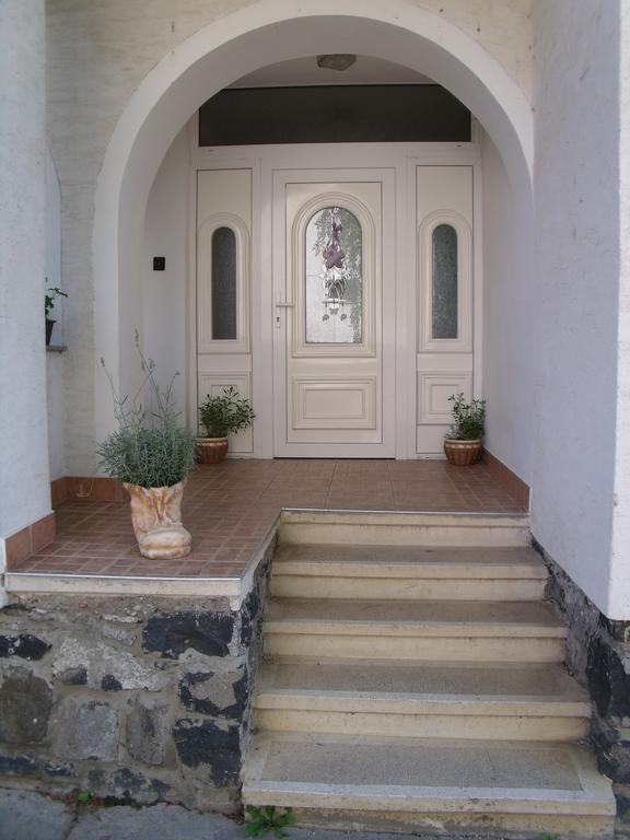 Ferienwohnung Viola Vendeghaz Kehidakustány Exterior foto