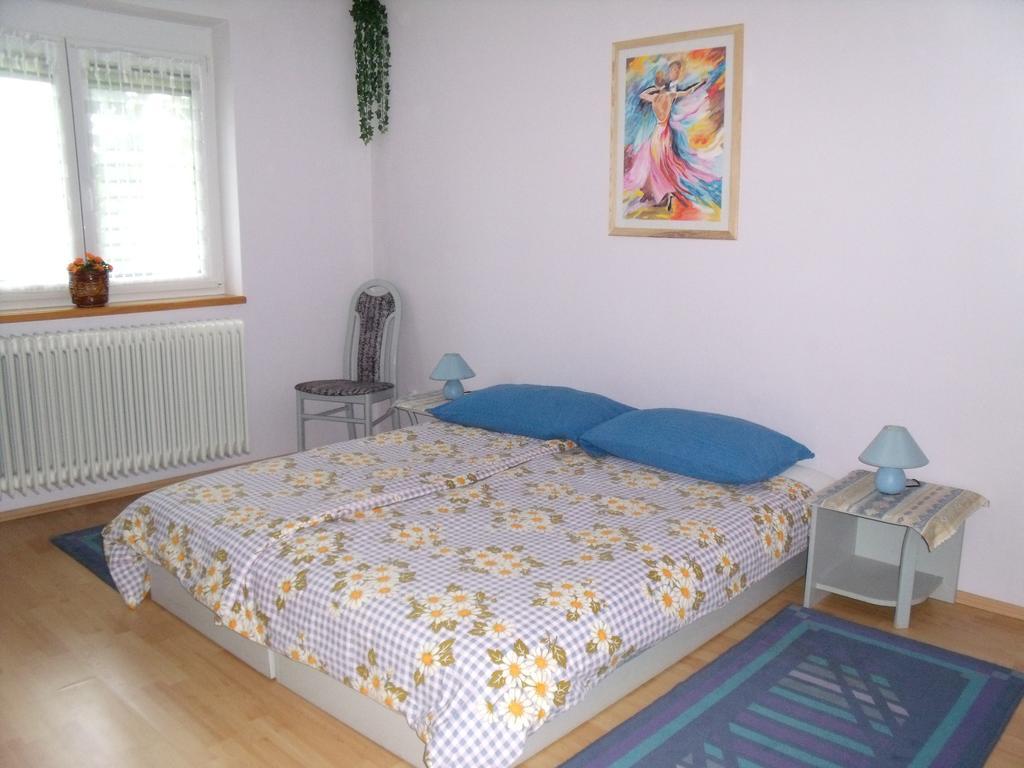 Ferienwohnung Viola Vendeghaz Kehidakustány Exterior foto
