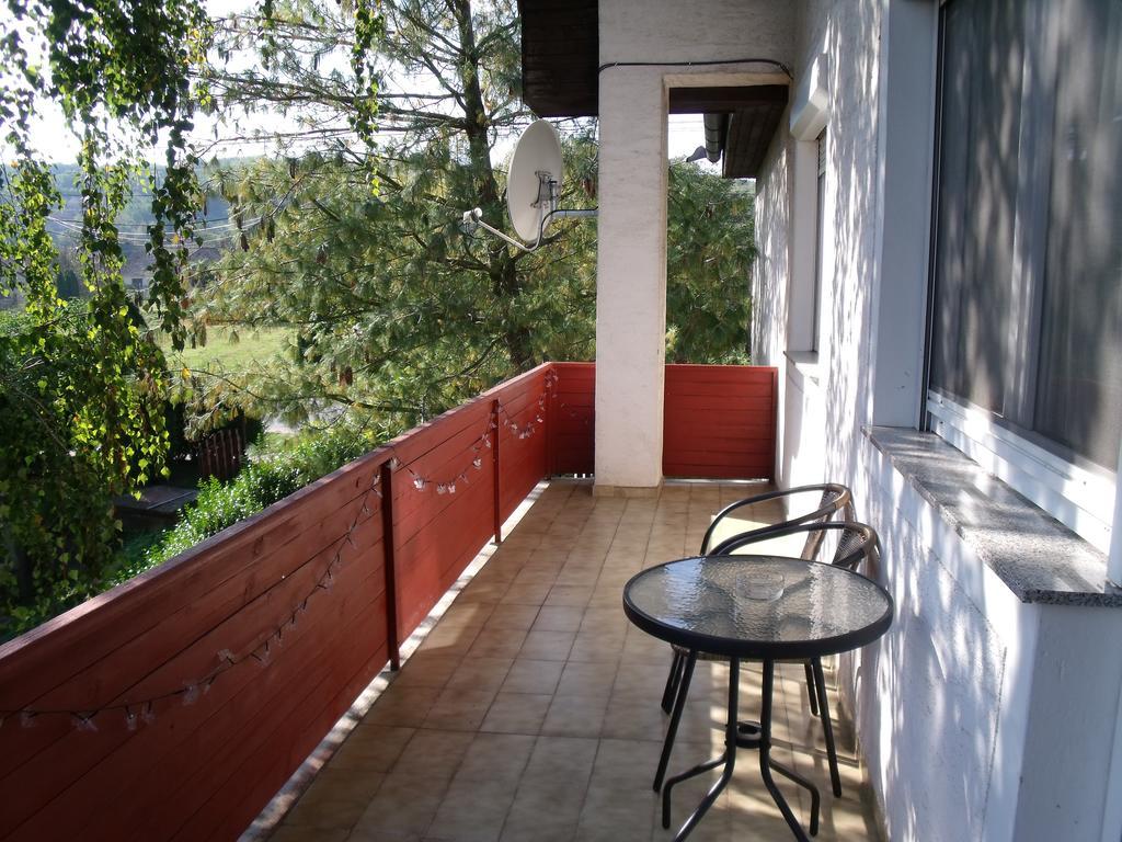 Ferienwohnung Viola Vendeghaz Kehidakustány Exterior foto