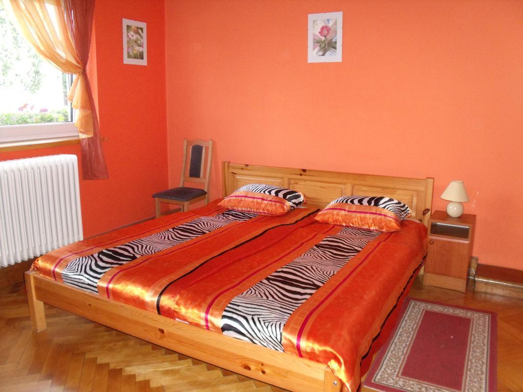 Ferienwohnung Viola Vendeghaz Kehidakustány Exterior foto