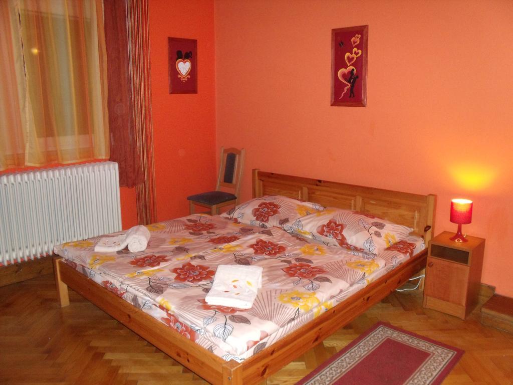 Ferienwohnung Viola Vendeghaz Kehidakustány Exterior foto