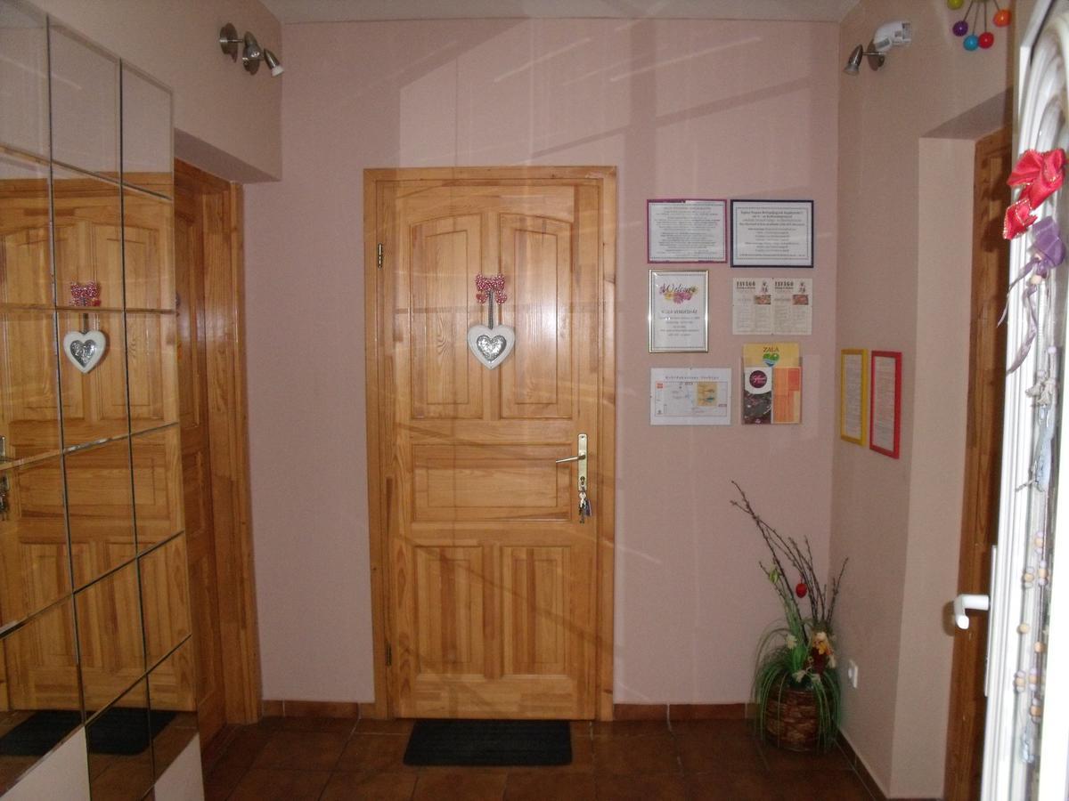 Ferienwohnung Viola Vendeghaz Kehidakustány Exterior foto